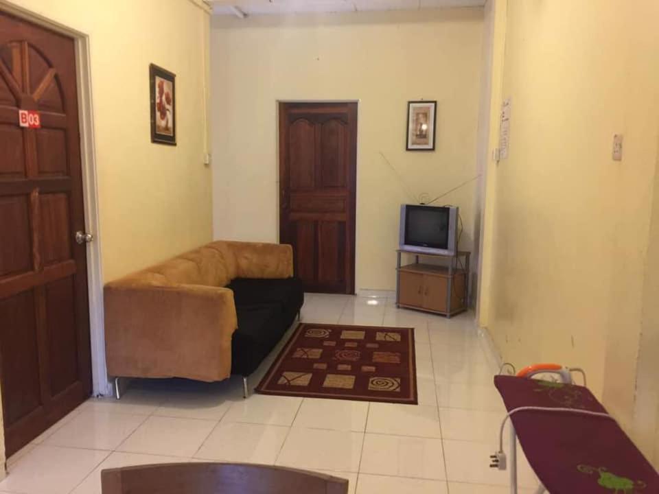 Trisya Homestay Kuala Terengganu Esterno foto